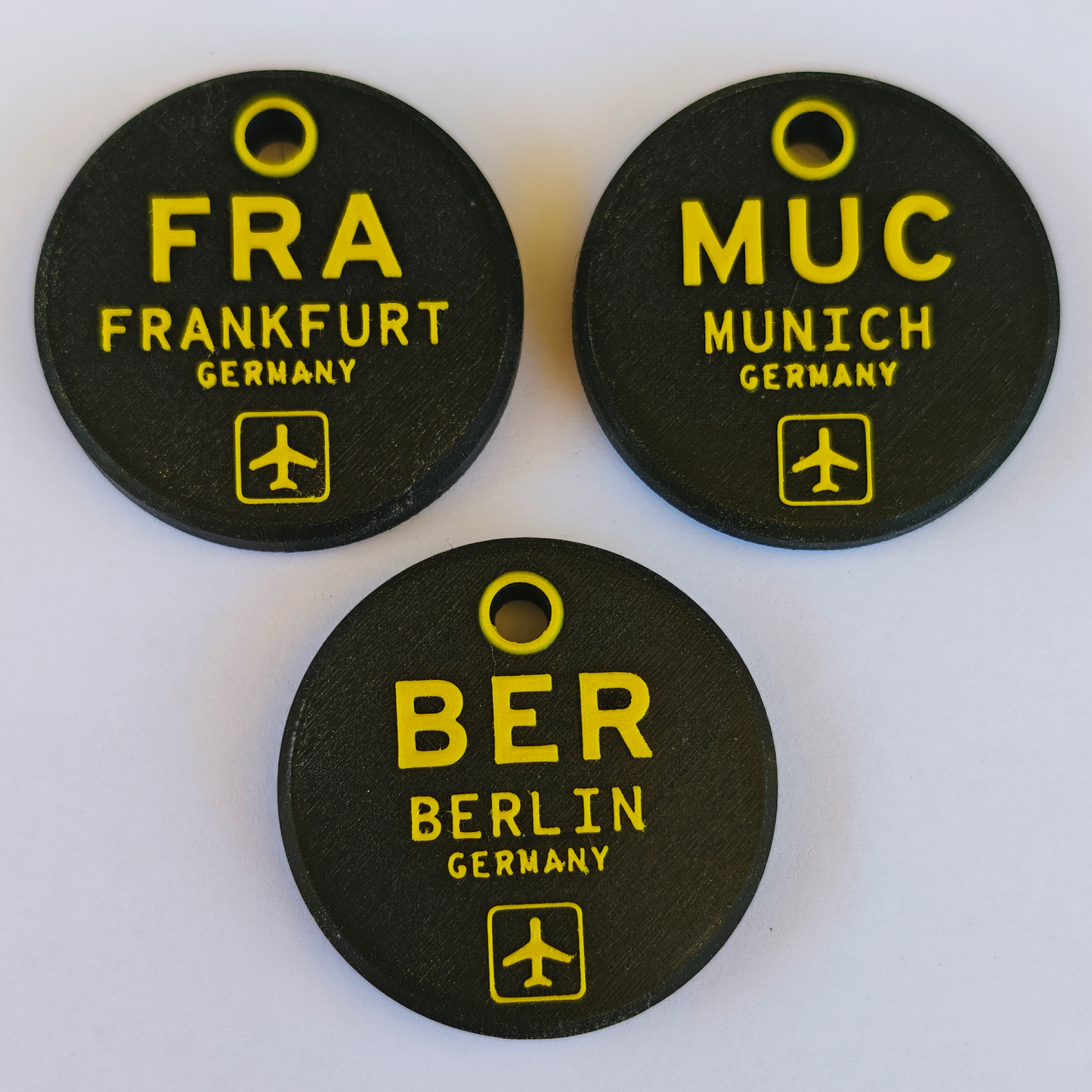 Vorderseite der TEGs 201 "FRA", 202 "MUC" und 203 "BER" in der Standard Edition